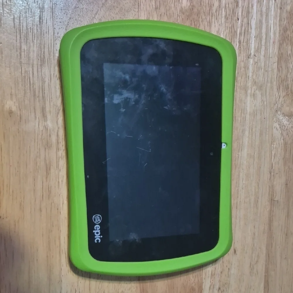 Epic Leap Frog Kids Tablet Model 31576 — With Green Protective Case Missing Pen